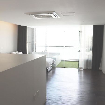 Acc Design Hotel Gwangju Metropolitan City Dış mekan fotoğraf